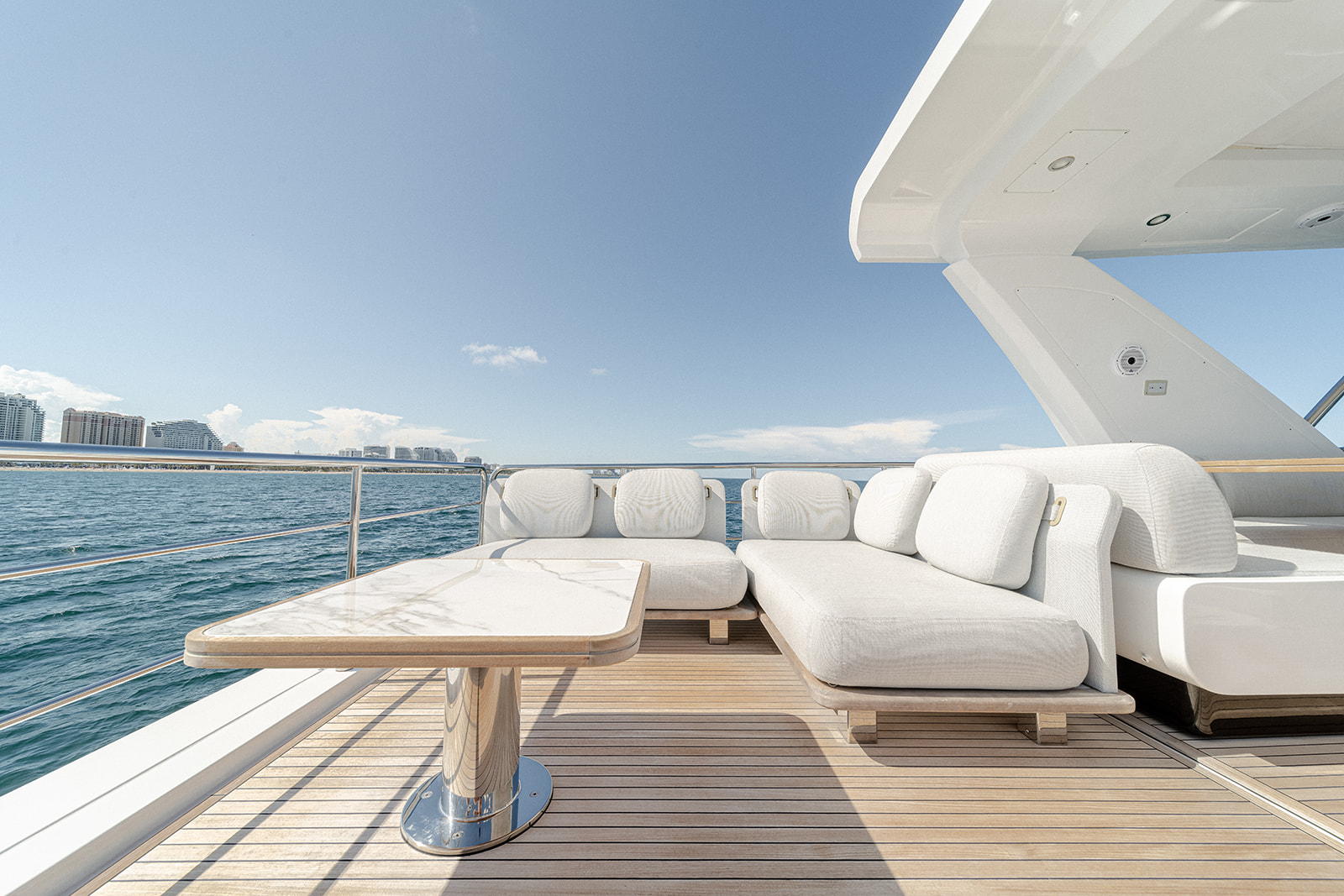 Flybridge & Decks